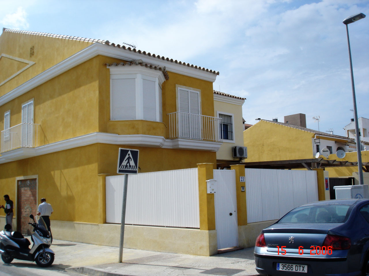 k2Ingenieros Arquitectura - Exterior casa en Zona Sur